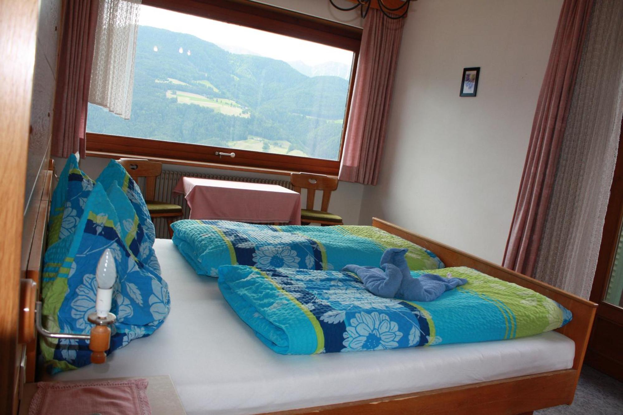 Gasthof Hotel Woehrmaurer เฟลด์ทูร์นส์ ห้อง รูปภาพ