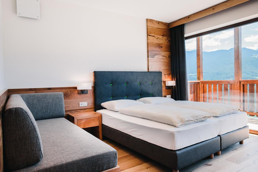 Gasthof Hotel Woehrmaurer เฟลด์ทูร์นส์ ห้อง รูปภาพ