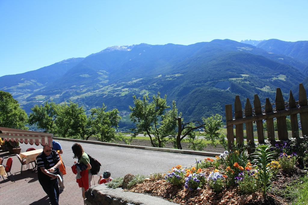 Gasthof Hotel Woehrmaurer เฟลด์ทูร์นส์ ภายนอก รูปภาพ